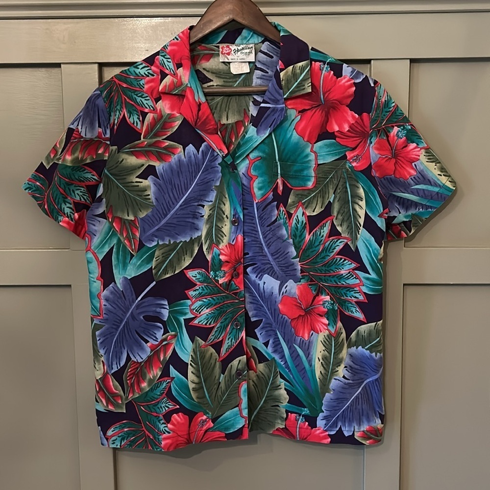 Hilo Hattie Vintage Hawaiian Shirt Tropical Aloha Floral Cotton Size Medium
